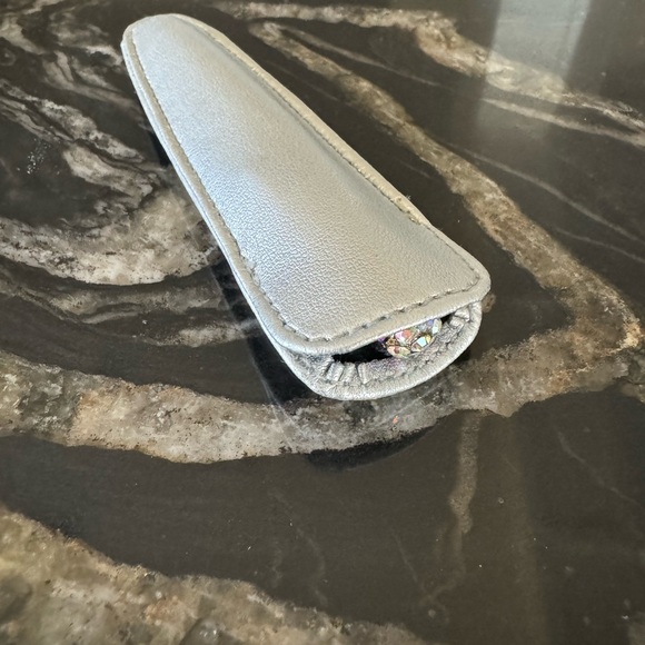 Gorgeous faux crystal rhinestone purple purse pen with silver protective case - Picture 12 of 13